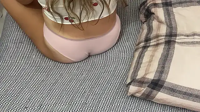 Ceyceys online show from September 10, 1:33 pm