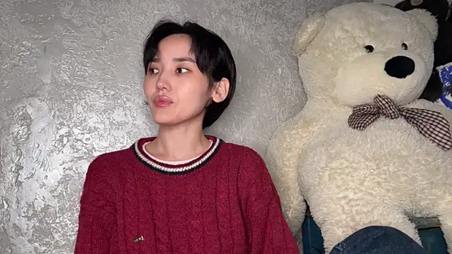 sweet adelin online show from March 23, 3:34 am