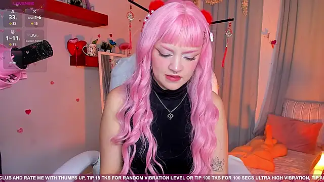 Snapshot of Tiny__Emmy chatting on September 30, 7:14 am Tiny Emmy online show from September 30, 7:14 am