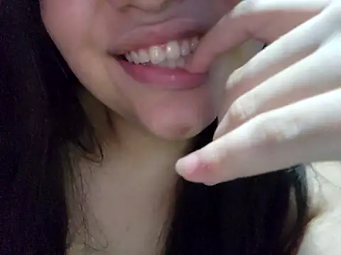 Blanquitaaa online show from February 23, 5:30 am