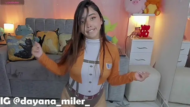 Snapshot of _dayana_miler chatting on October 11, 1:43 am dayana miler online show from October 11, 1:43 am