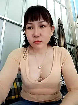 Snapshot of Ana_love2000 chatting on September 30, 12:16 am Ana love2000 online show from September 30, 12:16 am
