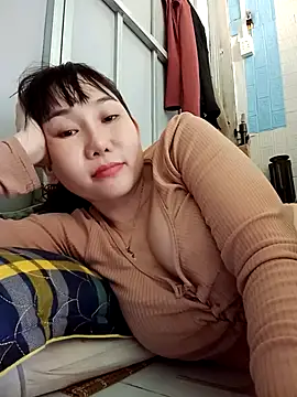 Snapshot of Ana_love2000 chatting on October 4, 1:44 am Ana love2000 online show from October 4, 1:44 am