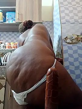 queennapal online show from January 18, 8:21 am