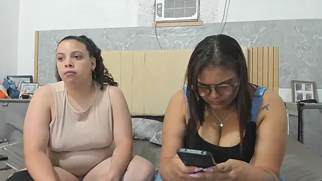 Danielaandximena online show from June 17, 2:46 am