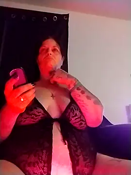 420SexySherry online show from October 3, 10:20 am
