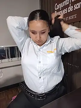 Cute Penelope online show from February 19, 11:21 am