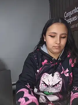 Cute Penelope online show from April 10, 11:16 am