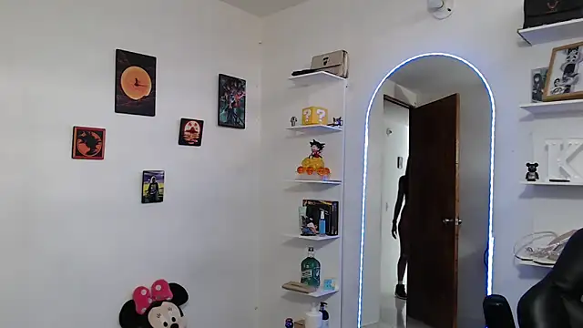 Honey-420- online show from May 31, 5:52 pm
