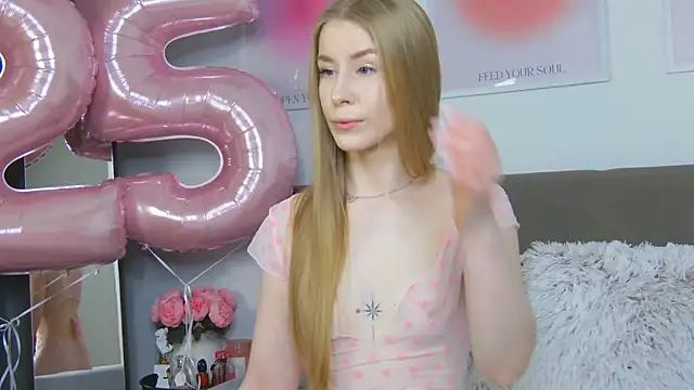 VioletiSwone online show from January 19, 5:36 am