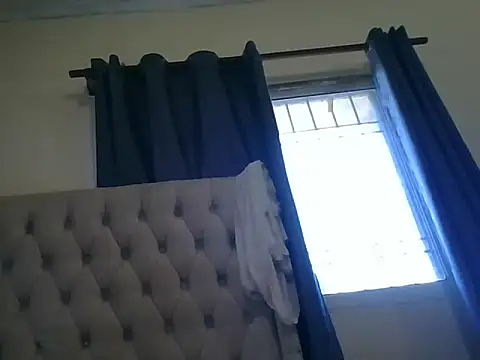 Amberay1 online show from May 15, 8:17 am