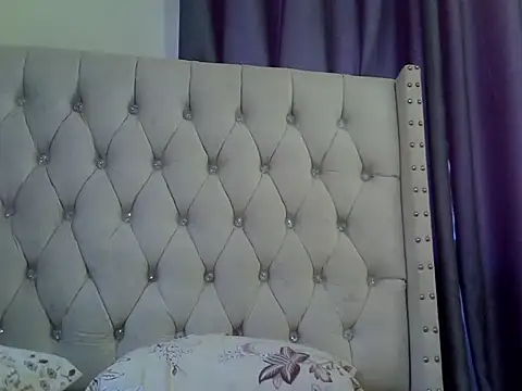 Amberay1 online show from May 26, 8:46 am
