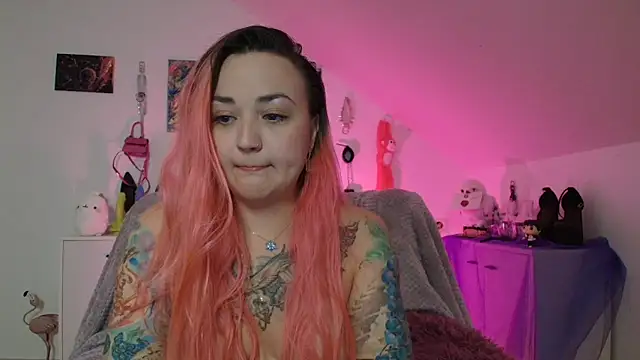 PinkHurricaneOfficial online show from September 9, 9:25 pm