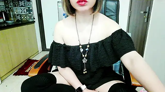 Miu-Le online show from November 8, 5:40 pm