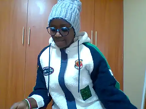 sexy darleen23 online show from March 1, 1:44 pm