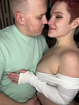 MrMrsRight online show from March 11, 10:41 am