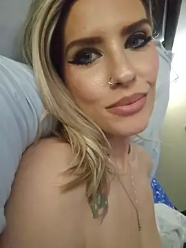 ellieconradxo online show from June 25, 3:06 am