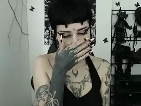 dakota krall   online show from October 16, 11:57 am