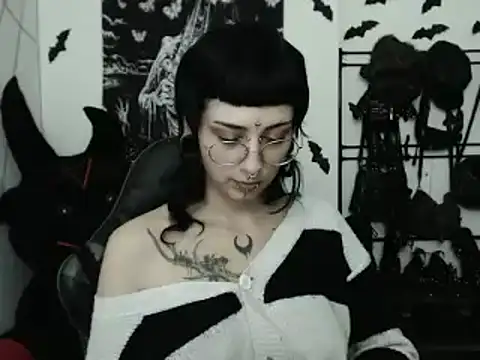 dakota krall   online show from March 13, 3:41 am