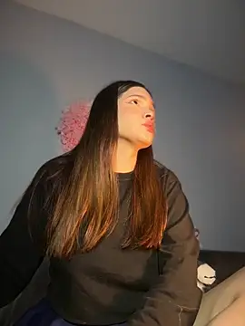 Zeli 66 online show from December 17, 3:54 am