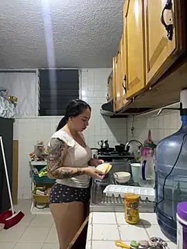 HealingHoney online show from April 13, 10:27 am