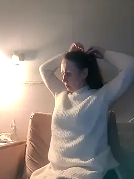 Snapshot of Evelina_cute chatting on September 10, 5:46 pm Evelina cute online show from September 10, 5:46 pm