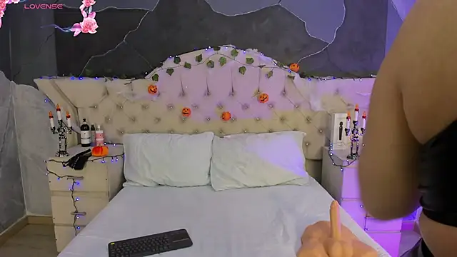 AmberGreyy  online show from October 23, 6:03 pm