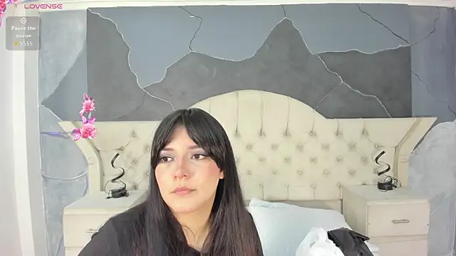 Snapshot of AmberGreyy_ chatting on October 1, 5:07 pm AmberGreyy online show from October 1, 5:07 pm