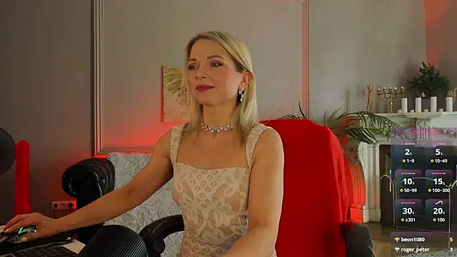 Gloria Lovely online show from June 16, 11:44 am