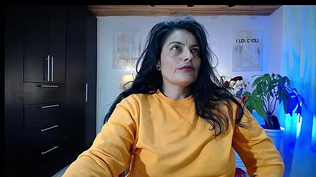 Lust Mom41 online show from September 23, 12:09 am