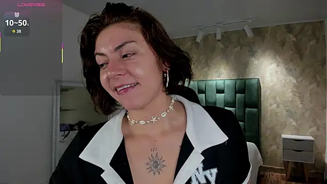 april dumont online show from November 19, 12:16 pm