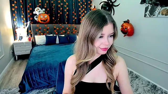 FollowLovee online show from October 9, 8:13 pm