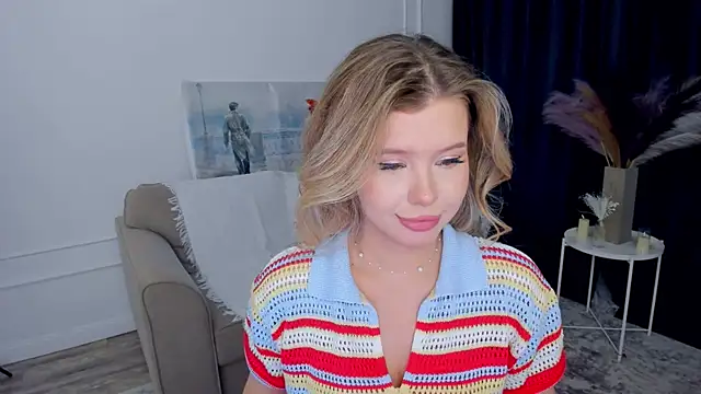 FollowLovee online show from July 15, 8:24 pm