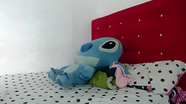 INDIAN HORNY1 online show from October 18, 2:53 pm