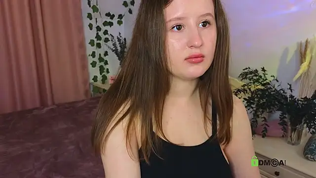 Snapshot of SquirtBabee chatting on October 11, 4:10 pm SquirtBabee online show from October 11, 4:10 pm