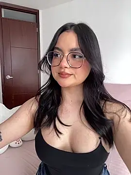 montmariana online show from February 23, 7:24 pm