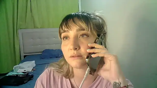 Snapshot of katy_pp chatting on October 16, 1:08 am katy pp online show from October 16, 1:08 am