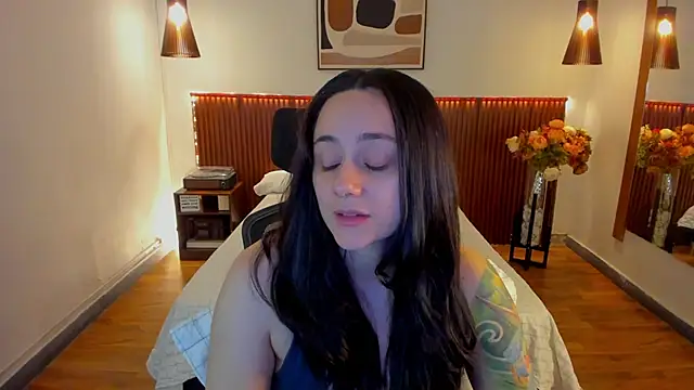 KatherineBond online show from May 28, 7:12 pm