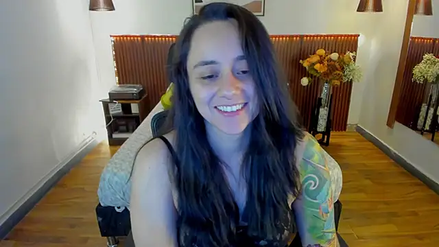 KatherineBond online show from May 9, 9:50 pm