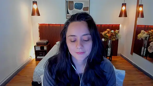 KatherineBond online show from May 27, 7:11 pm