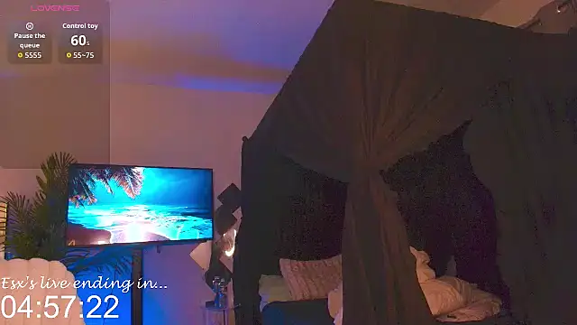 Aubreyessex online show from February 10, 9:01 am