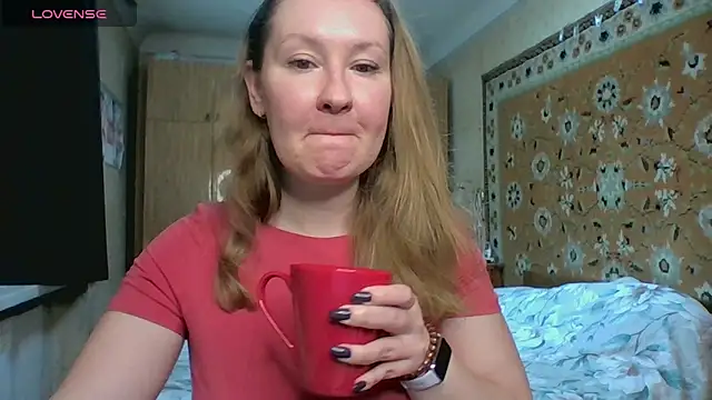 AnnaXLovers online show from April 13, 9:54 am