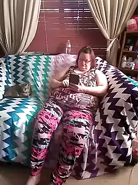 Bayou Woman68 online show from June 21, 10:25 pm