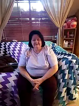 Bayou Woman68 online show from July 7, 11:51 pm