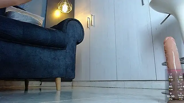 LOLIITA  LOVE online show from April 17, 9:50 pm