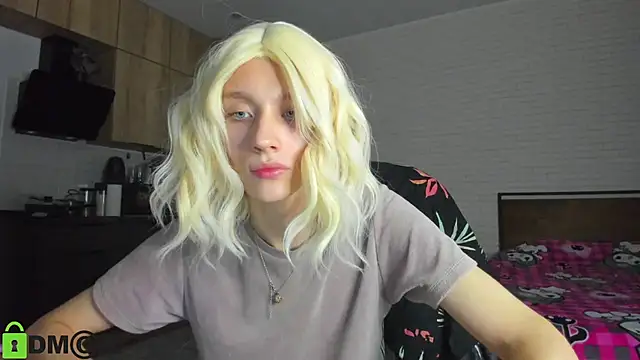 Snapshot of _Alice_Kitty chatting on September 19, 5:56 pm Alice Kitty online show from September 19, 5:56 pm