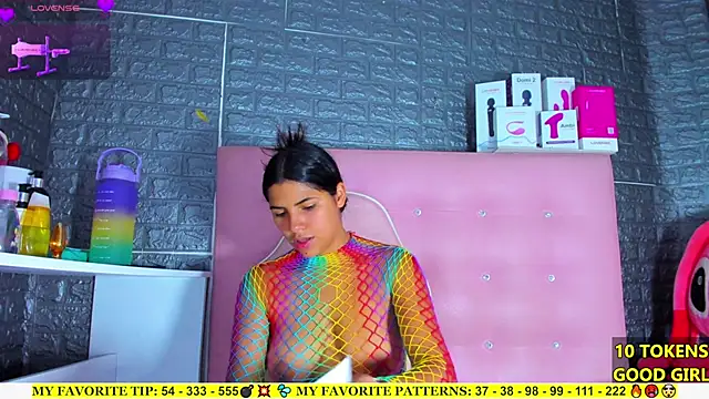 Snapshot of AriannaLewiis chatting on September 26, 7:44 pm AriannaLewiis online show from September 26, 7:44 pm