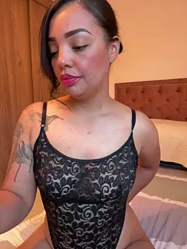 Sara LipsX online show from July 21, 11:05 pm