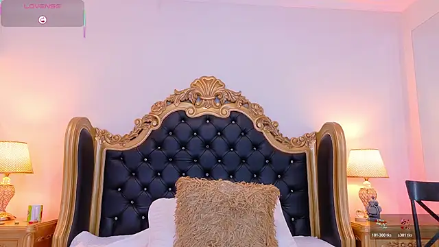 AdelinaVans online show from December 16, 11:49 am