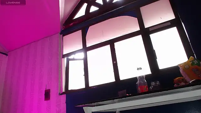 vitoria23  online show from April 16, 8:08 pm